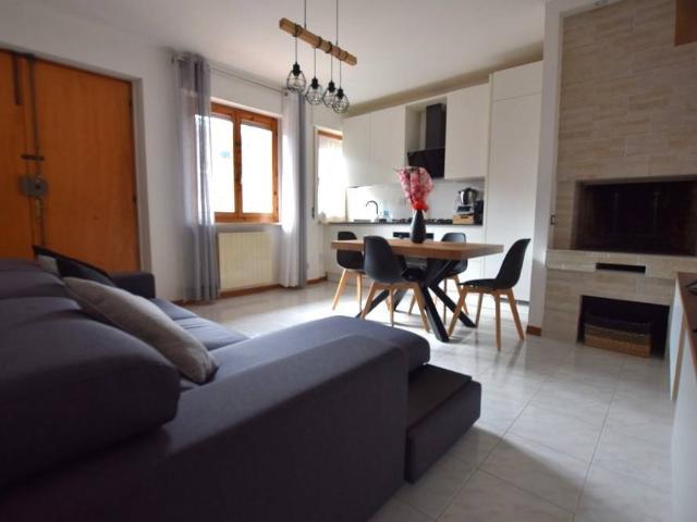 Appartamento in vendita a Colle di Val d'Elsa SI