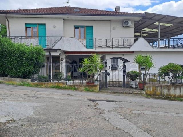 Appartamento in vendita a Collecorvino