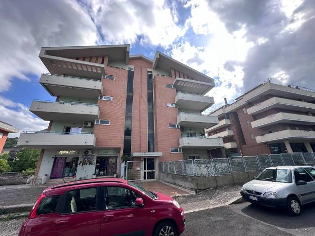 Appartamento in vendita a Colleferro RM