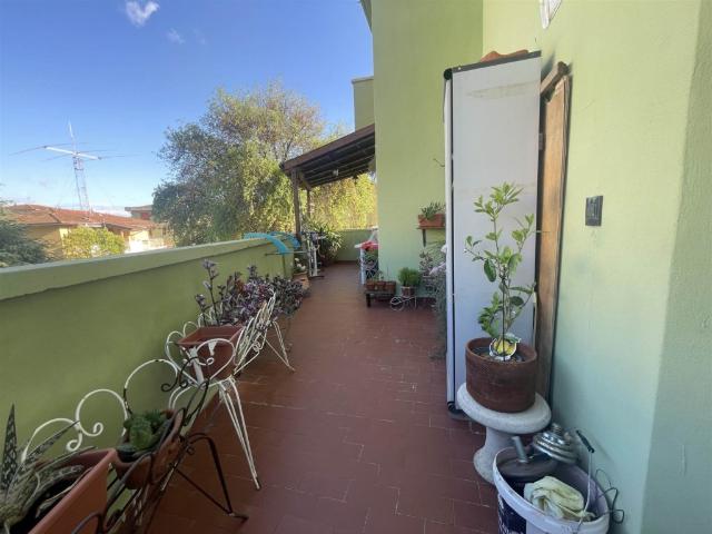 Appartamento in vendita a Collesalvetti