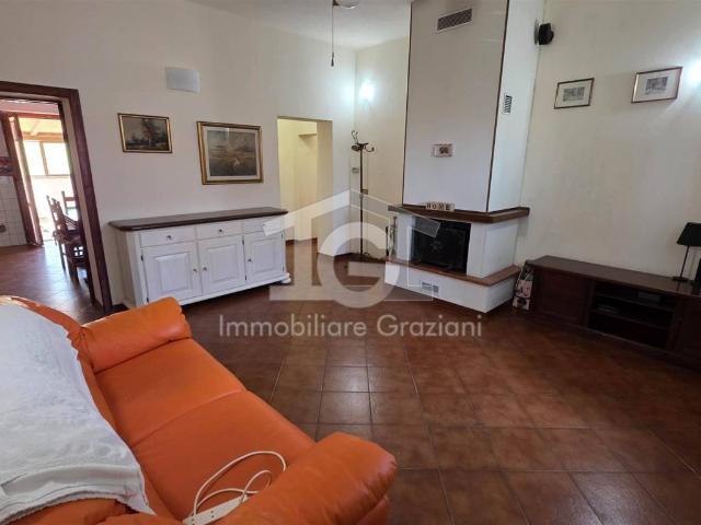 Appartamento in vendita a Collesalvetti LI