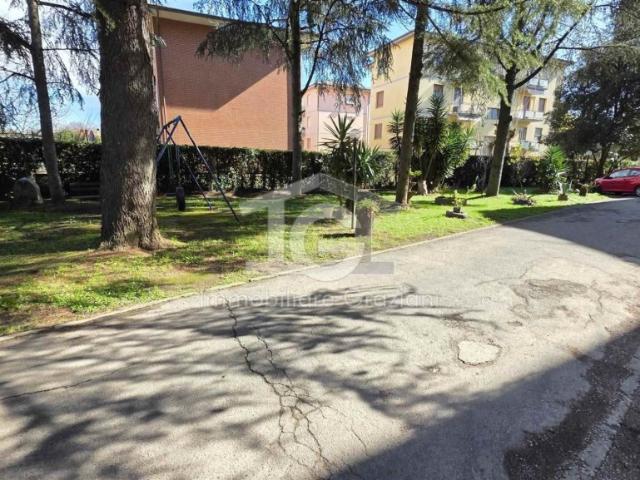 Appartamento in vendita a Collesalvetti via achille grandi 35
