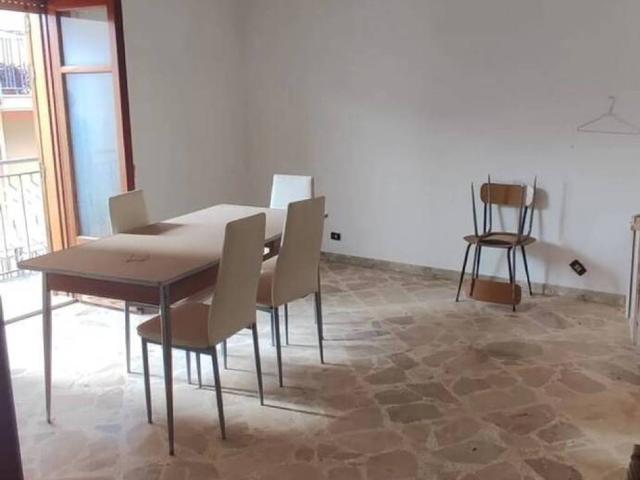 Appartamento in vendita a Collesano PA