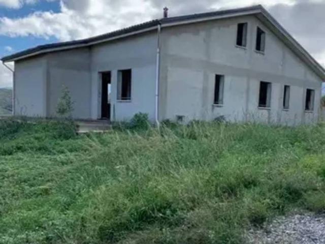 Appartamento in vendita a Collesano PA