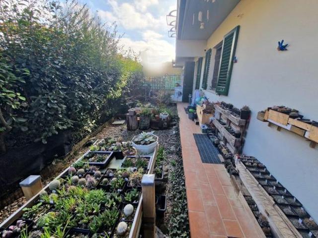Appartamento in vendita a Colli Alti Indicatore Signa 65 mq Rif: 1394624
