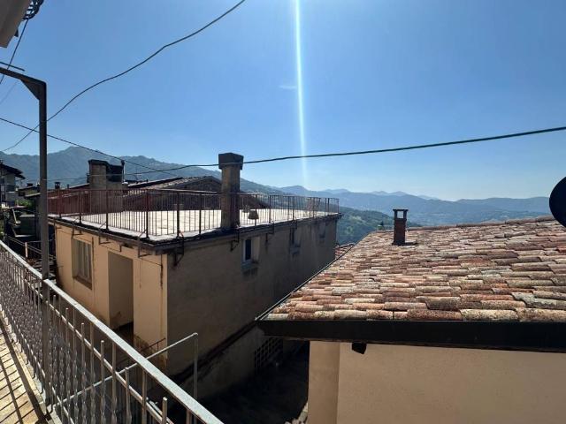 Appartamento in vendita a Colzate BG