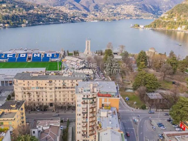 Appartamento in vendita a Como CO