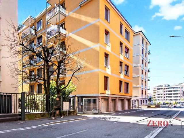 Appartamento in vendita a Como CO