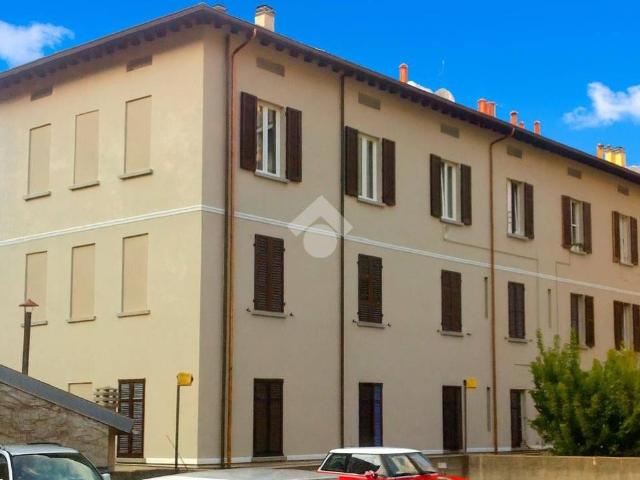 Appartamento in vendita a Como CO