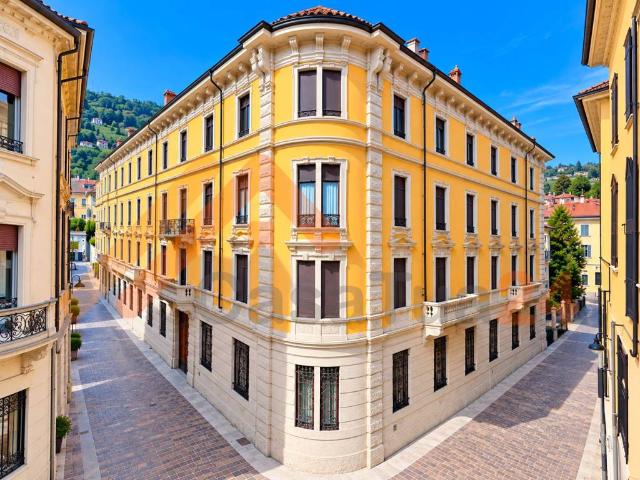 Appartamento in vendita a Como CO