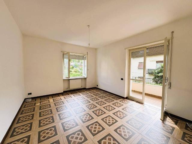 Appartamento in vendita a Como CO