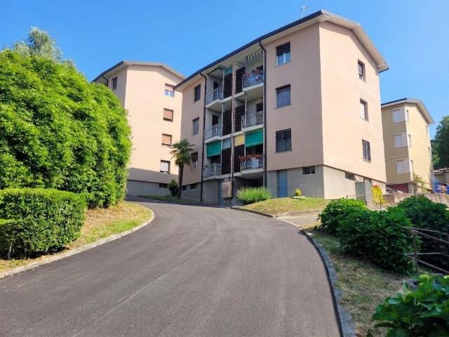 Appartamento in vendita a Como CO