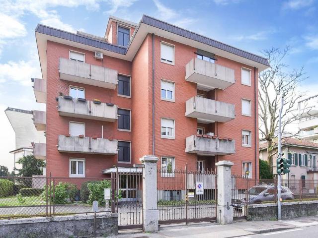 Appartamento in vendita a Como CO