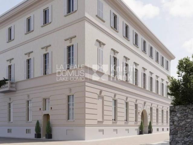 Appartamento in vendita a Como via Giuseppe Parini, Centro Storico