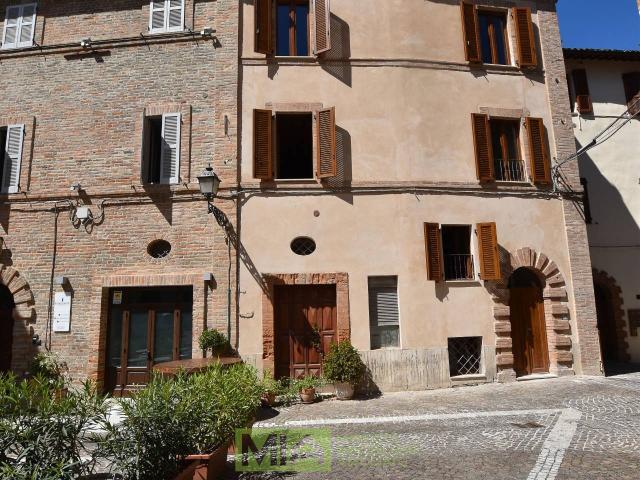 Appartamento in vendita a Comunanza, Centro Storico