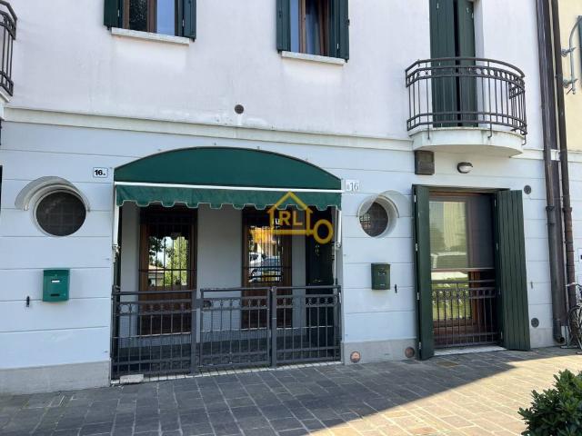 Appartamento in vendita a Concordia Sagittaria VE