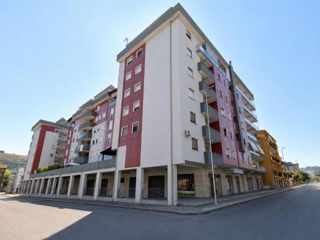 Appartamento in vendita a Cosenza CS