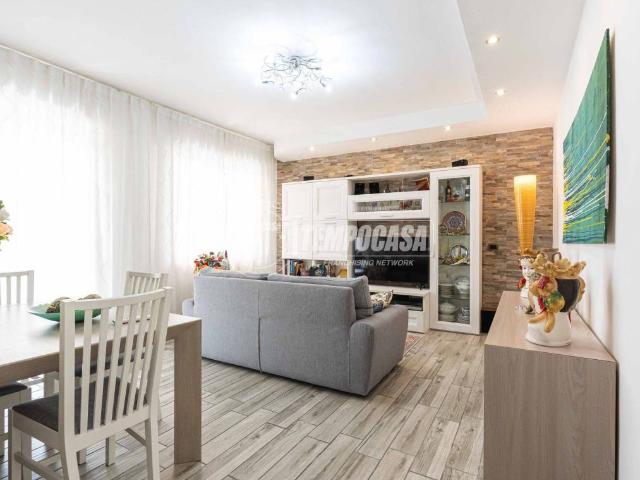 Appartamento in vendita a Costa Masnaga LC