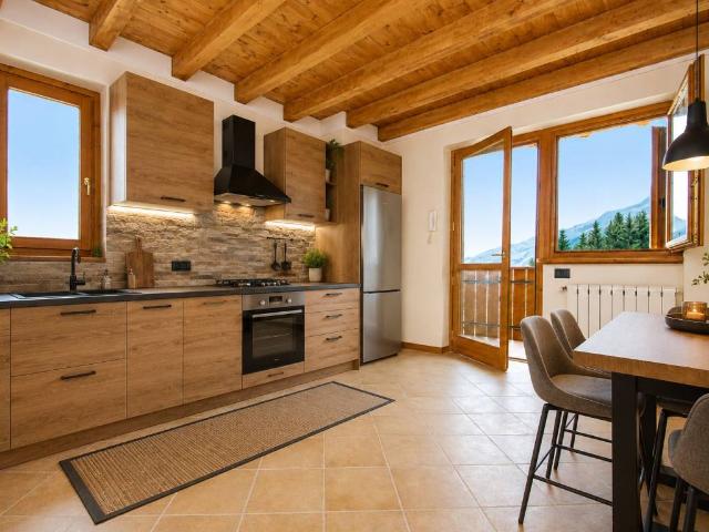 Appartamento in vendita a Costa Valle Imagna BG