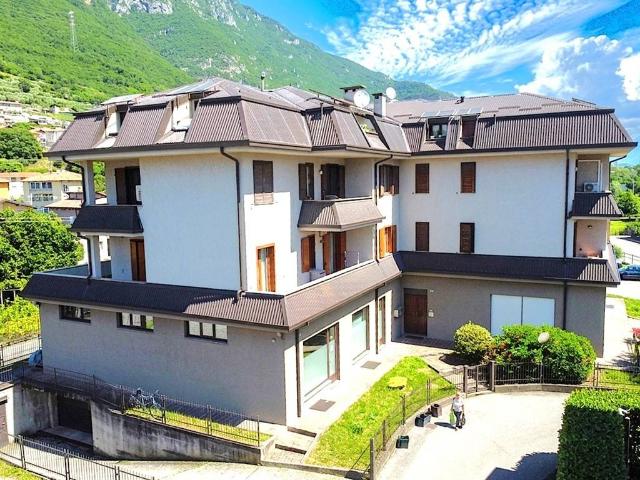 Appartamento in vendita a Costa Volpino BG