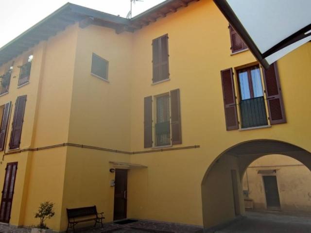 Appartamento in vendita a Cornate d'Adda MB