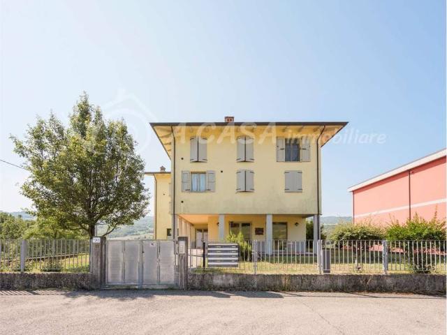 Appartamento in vendita a Corniglio PR