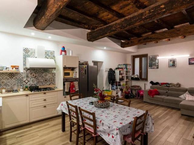Appartamento in vendita a Corbetta MI