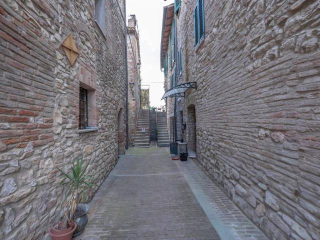 Appartamento in vendita a Corciano PG