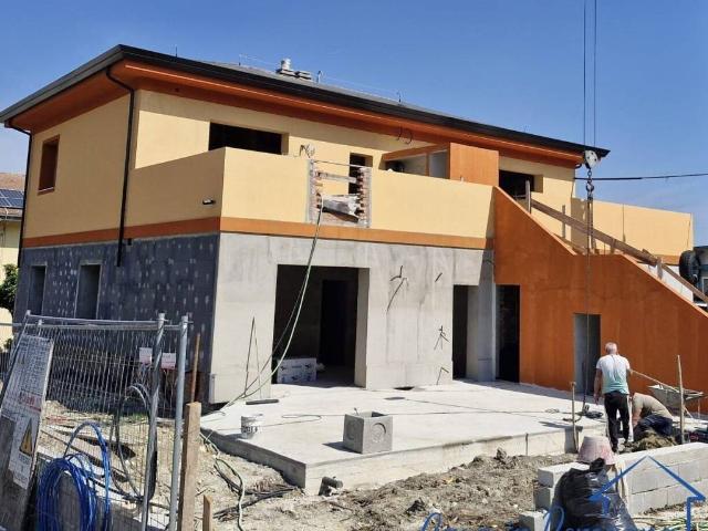 Appartamento in vendita a Coriano RN