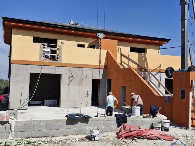 Appartamento in vendita a Coriano RN