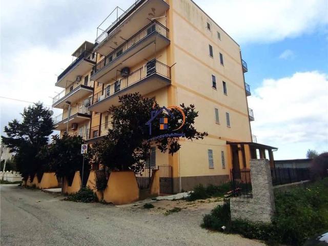 Appartamento in vendita a Corigliano Rossano CS