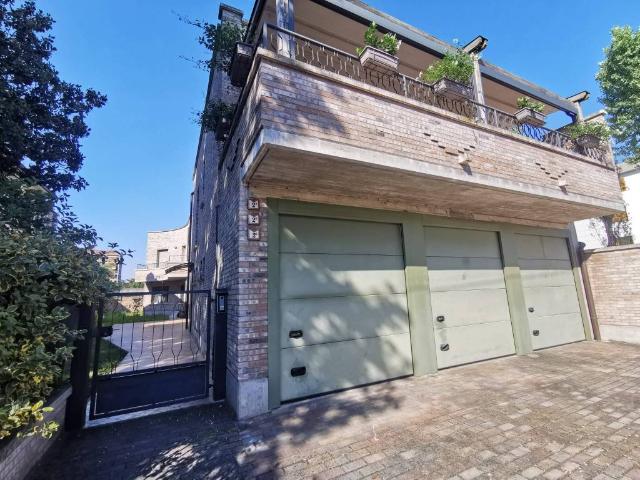 Appartamento in vendita a Correggio RE