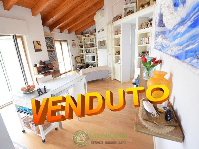APPARTAMENTO in VENDITA a CORREZZANA CORREZZANA di 2 vani