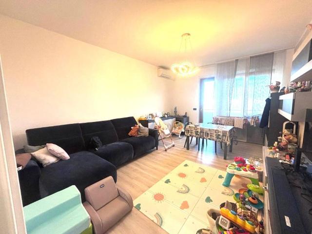 Appartamento in vendita a Corsico MI