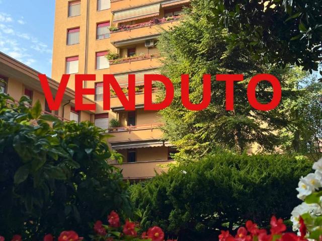 Appartamento in vendita a Corsico MI
