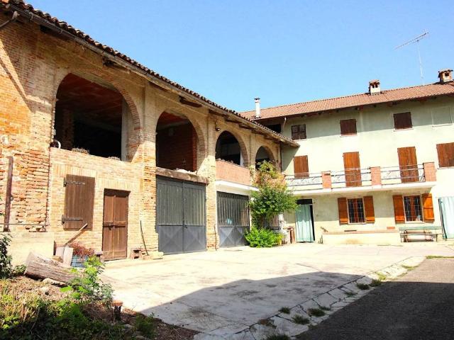 Appartamento in vendita a Corsione AT