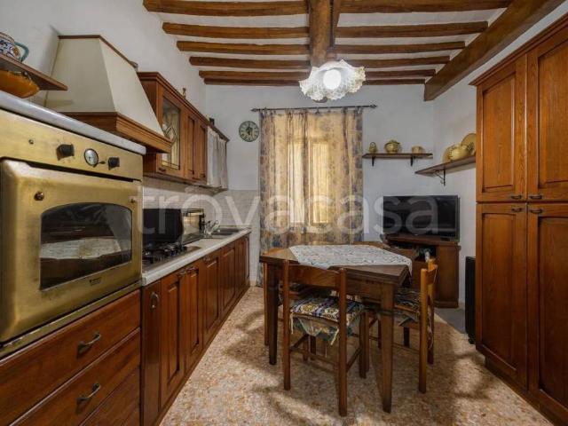 Appartamento in vendita a Cortona