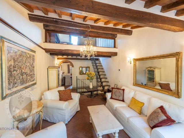 Appartamento in vendita a Cortona AR