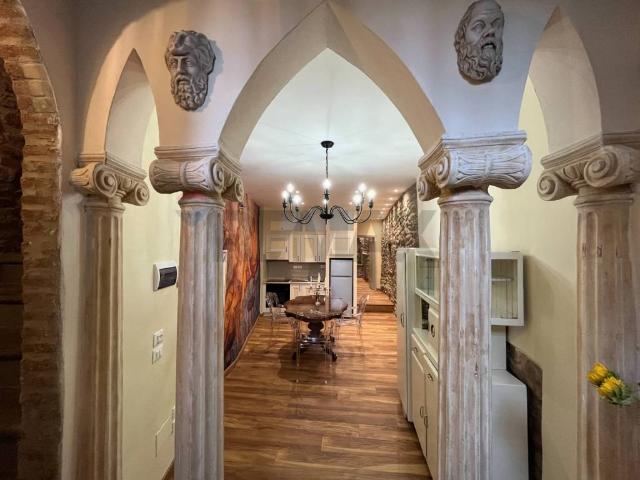 Appartamento in vendita a Cortona AR