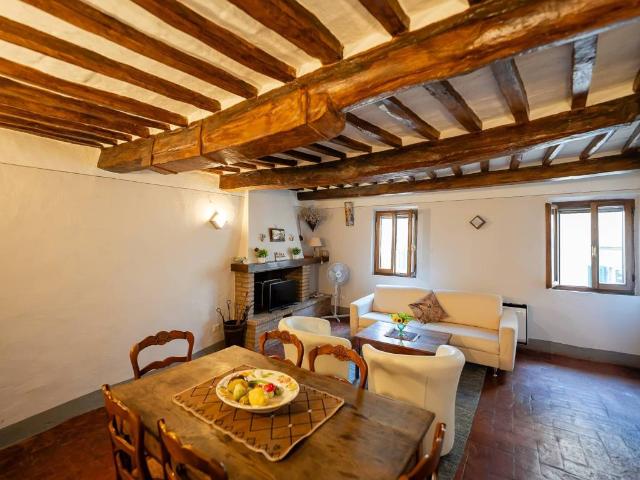 Appartamento in vendita a Cortona AR