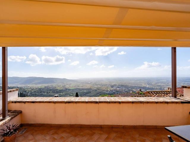 Appartamento in vendita a Cortona AR