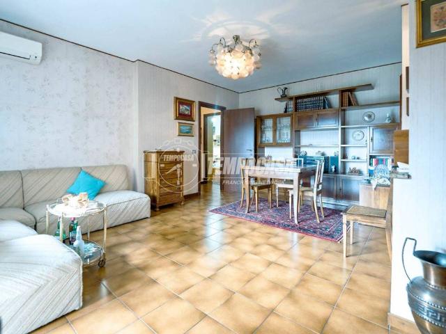 Appartamento in vendita a Cremona CR