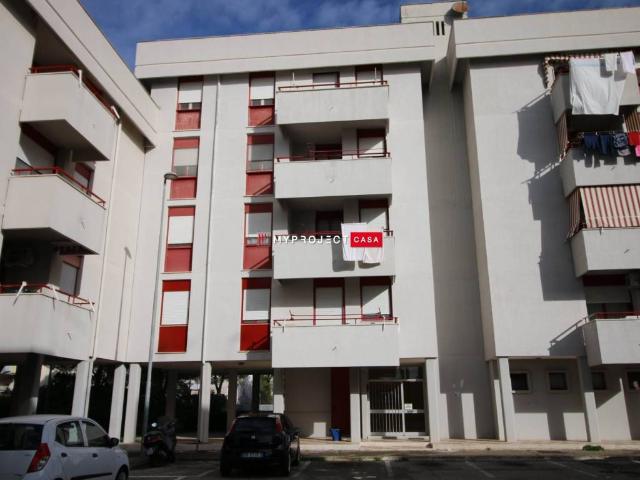 Appartamento in vendita a Crispiano TA