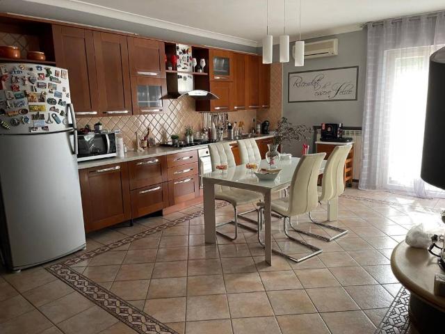 Appartamento in vendita a Crotone KR