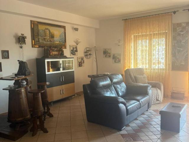Appartamento in vendita a Crotone KR
