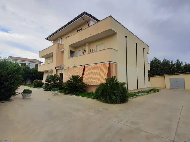 Appartamento in vendita a Crotone KR