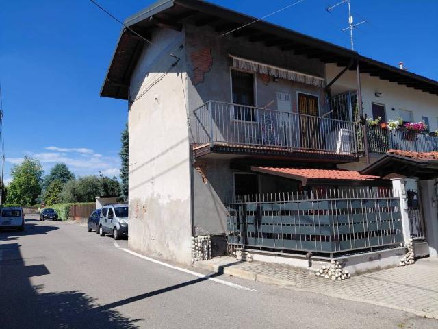 Appartamento in vendita a Dairago MI