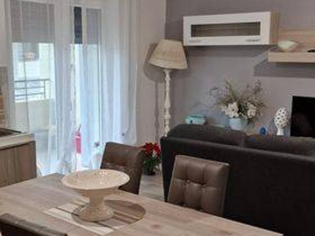 Appartamento in vendita a Davoli CZ