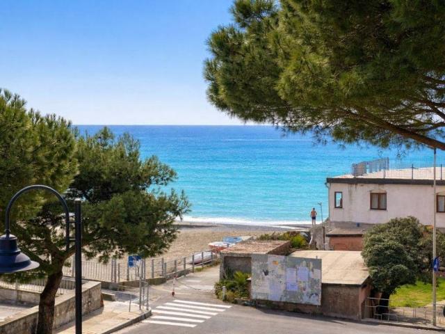 Appartamento in vendita a Deiva Marina SP