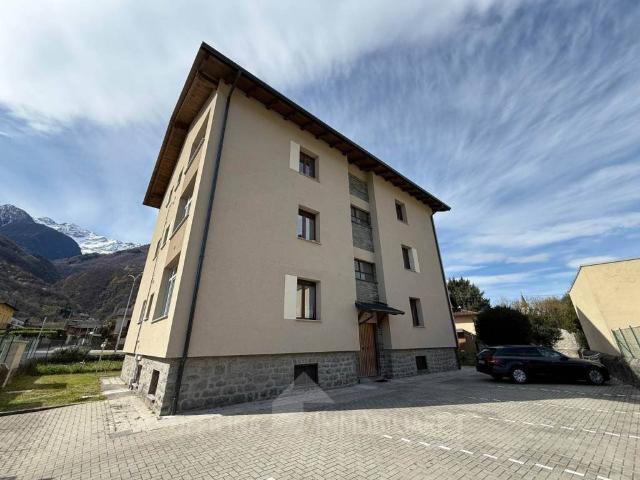 Appartamento in vendita a Delebio SO